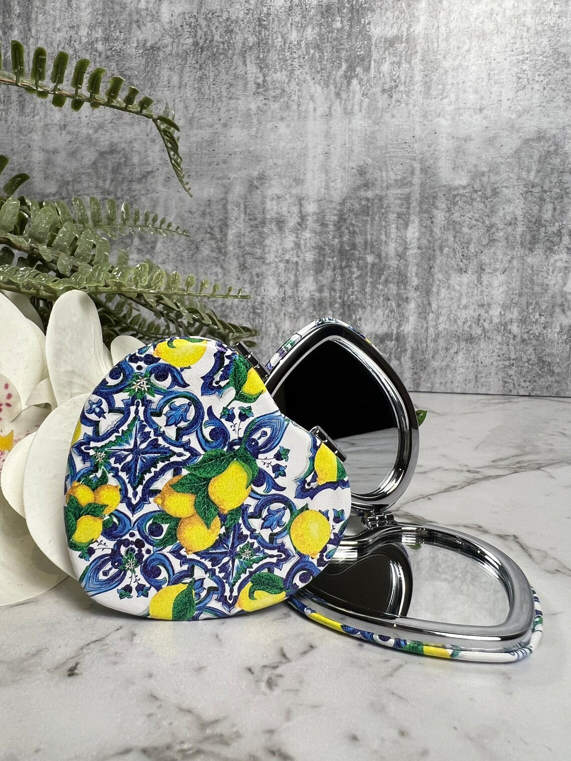 Foldable Compact Mirror