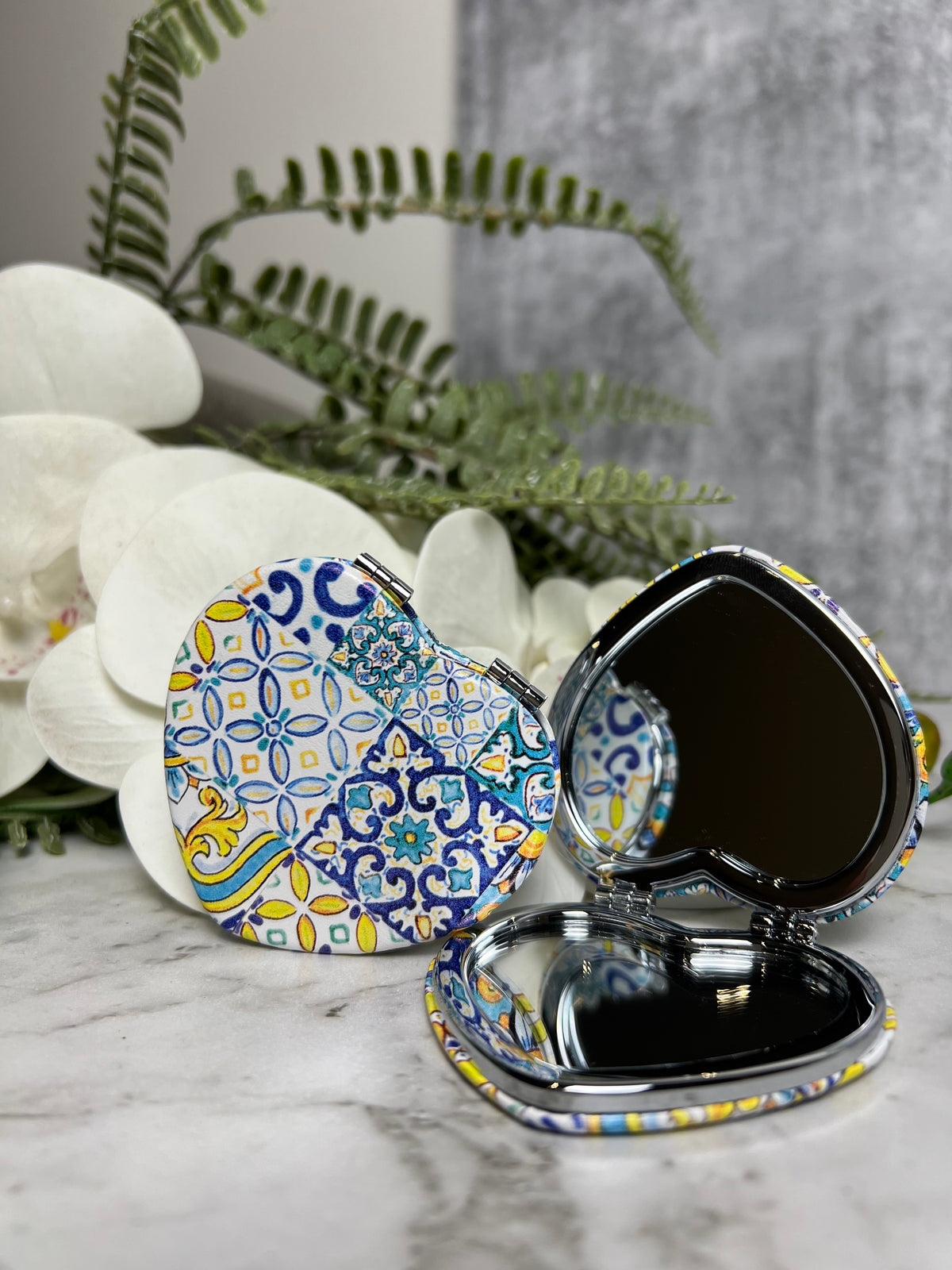 Foldable Compact Mirror